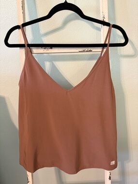 Vuori Villa Cami Camel Tan Women Size M Spaghetti Strap